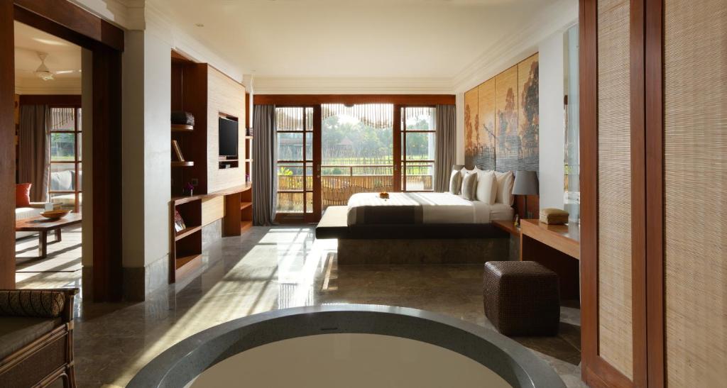 Сьюит (Люкс с 2 спальнями, состоящий из 2 смежных номеров - люкса Alaya и номера Alaya) курортного отеля Alaya Resort Ubud, Убуд