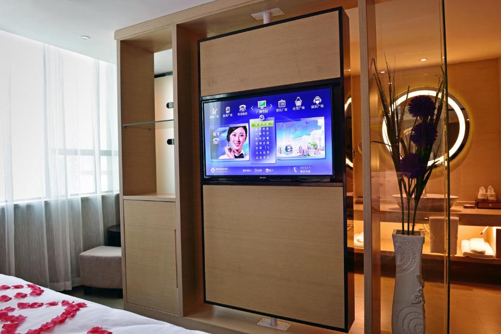 Двухместный (Для граждан материкового Китая – Номер бизнес-класса с кроватью размера «queen-size») отеля Lavande Hotel Changsha Dong Tang, Чанша