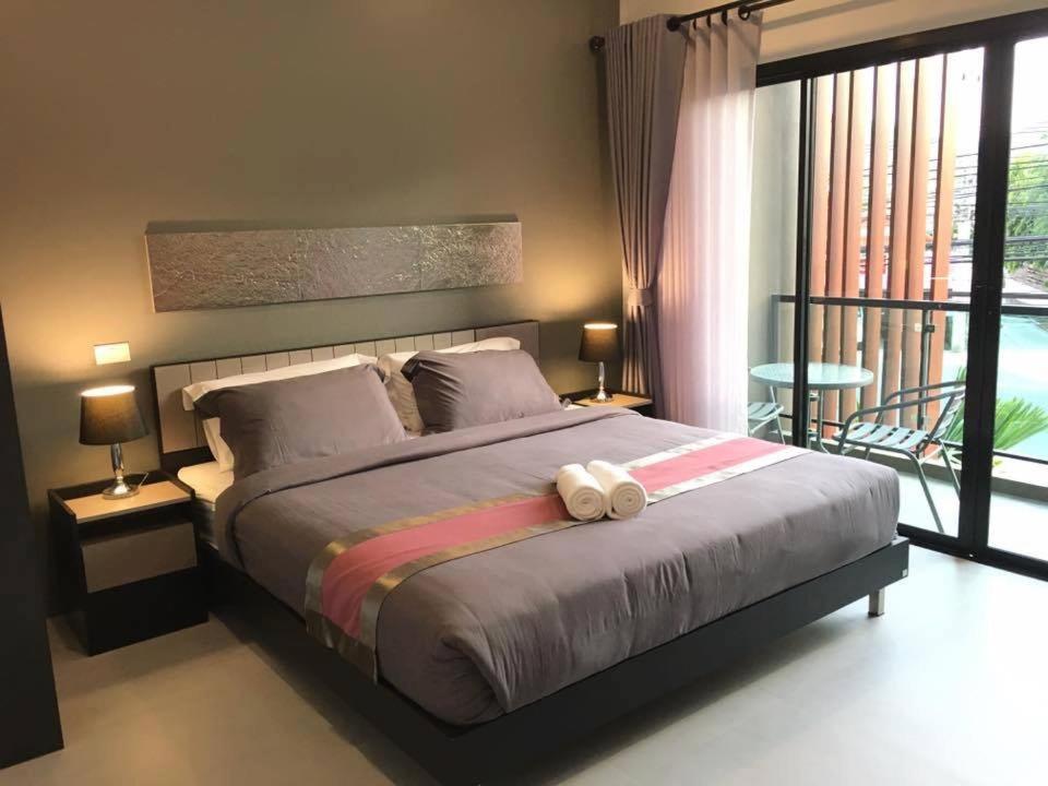 Двухместный (Улучшенный номер с кроватью размера «king-size») отеля Tandeaw View, Хуахин