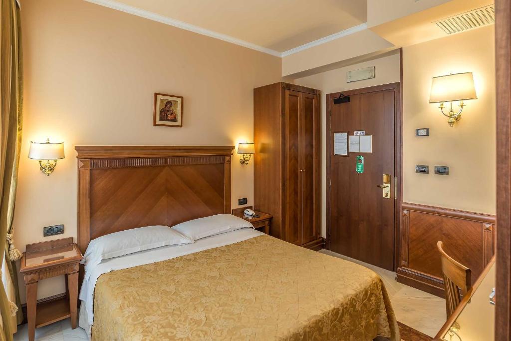 Двухместный (Номер с кроватью размера «queen-size»), Hotel Alimandi Vaticano