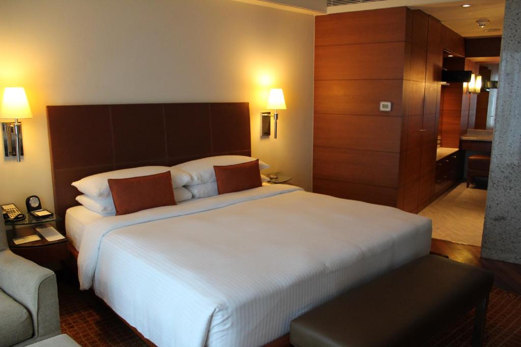 Сьюит (Люкс «Ридженси» с кроватью размера «king-size») отеля Hyatt Regency Kolkata, Калькутта