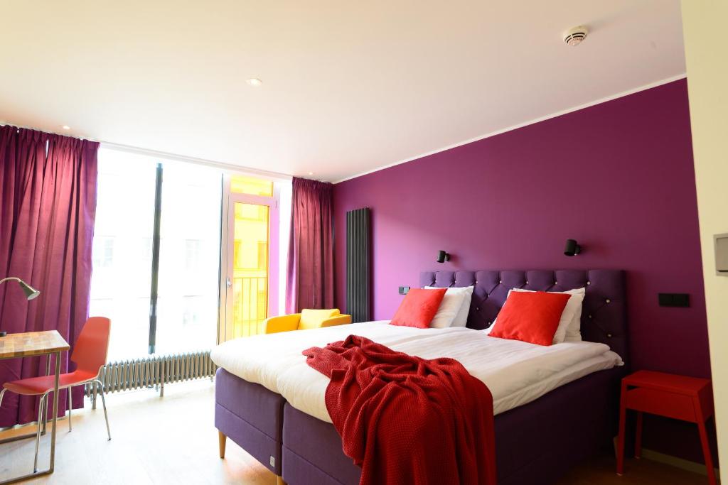 Двухместный (Улучшенный двухместный номер с 1 кроватью или 2 отдельными кроватями) отеля Hellstens Glashus, Стокгольм