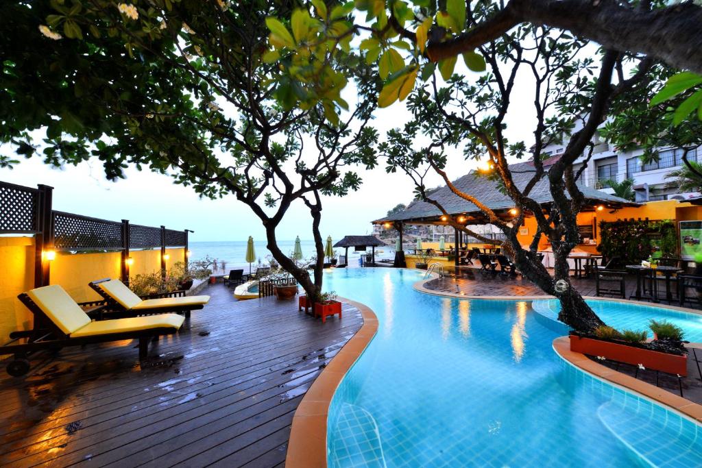 Двухместный (Двухместный номер с 1 кроватью, вид на море), Supatra Hua Hin Resort