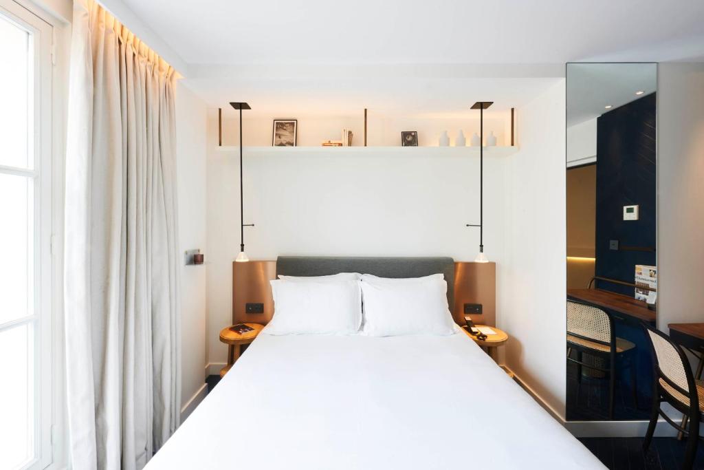 Двухместный (Классический двухместный номер с 1 кроватью) отеля Hôtel Amastan Paris, Париж