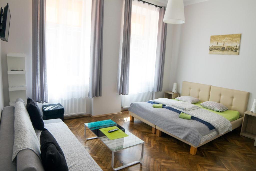 Апартаменты (Апартаменты с 2 спальнями) хостела Dream Hostel & Apartments, Краков