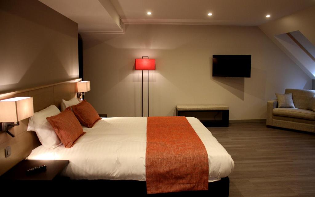 Двухместный (Улучшенный двухместный номер с 1 кроватью или 2 отдельными кроватями) отеля Relais de L'Empereur, Ватерлоо