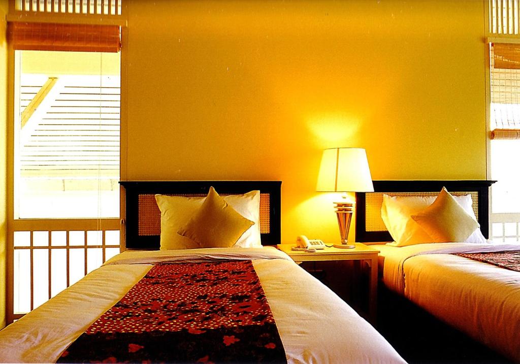 Двухместный (Двухместный номер с 1 кроватью или 2 отдельными кроватями, балконом и видом на внутренний двор) курортного отеля Baan Bayan - Hua Hin, Хуахин