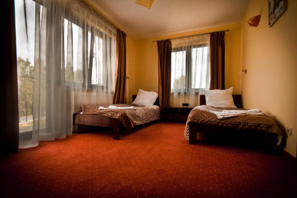 Двухместный (Двухместный номер с 1 кроватью или 2 отдельными кроватями) отеля Hotel Dwa Bratanki, Жешув