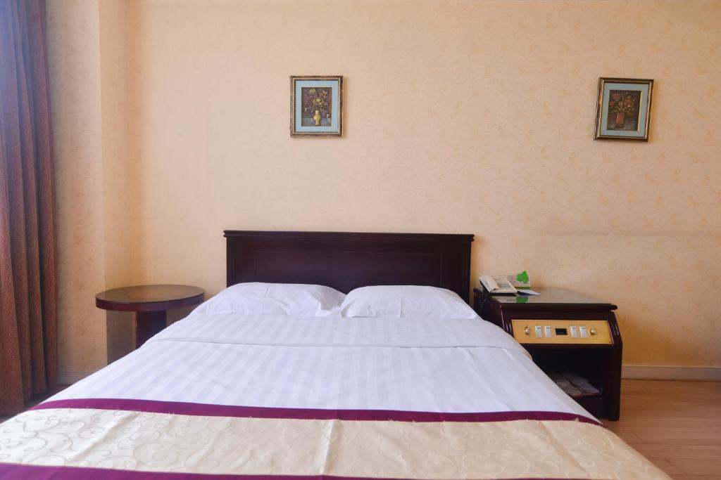 Двухместный (Бюджетный двухместный номер с 1 кроватью) отеля Qinhuangdao Yang Cheng Hotel, Циньхуандао