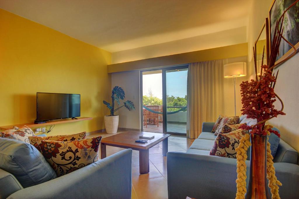 Апартаменты (Апартаменты в пентхаусе Riviera с 2 спальнями), Riviera Maya Suites