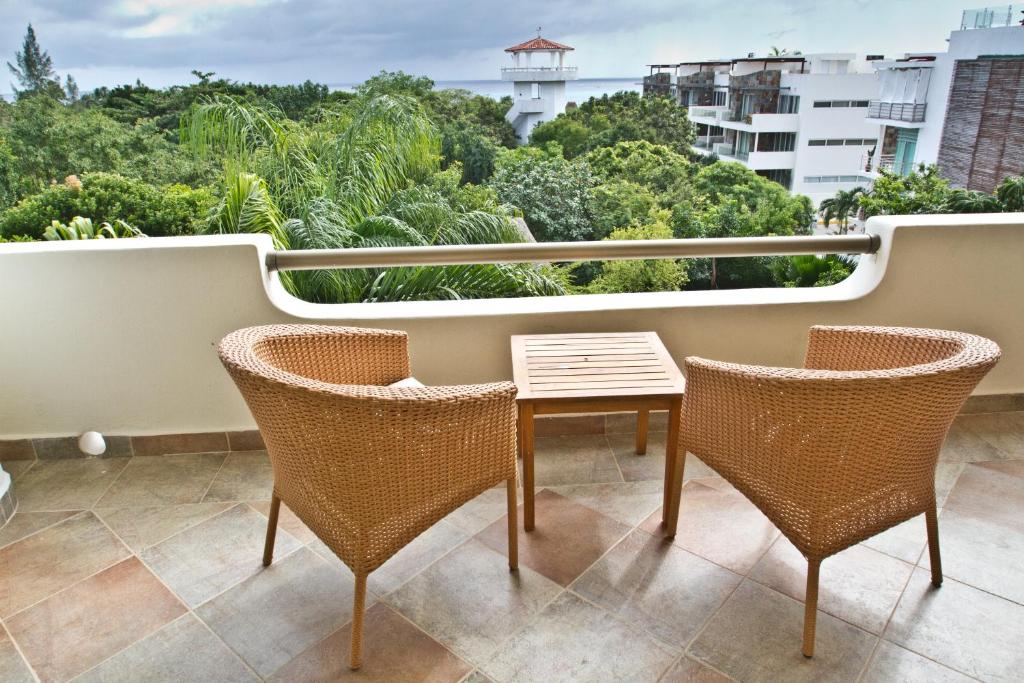 Апартаменты (Апартаменты Riviera с 3 спальнями), Riviera Maya Suites