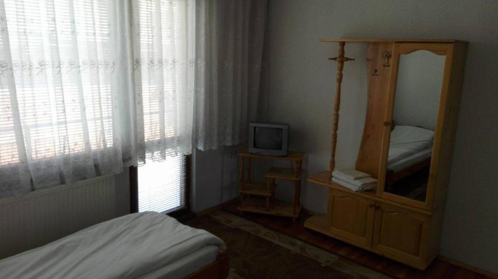 Двухместный (Двухместный номер с 1 кроватью и балконом) гостевого дома Tsvetkovi Guest House, Добриниште