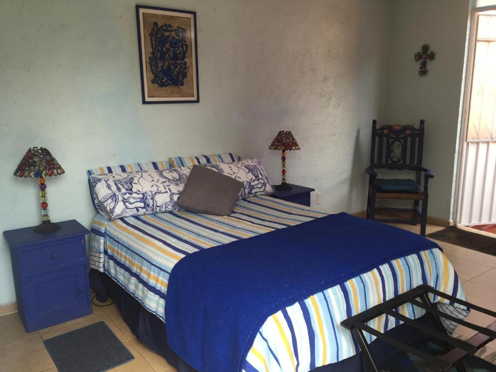 Двухместный (Стандартный двухместный номер с 1 кроватью) гостевого дома Maria Del Alma Guest House, Мехико