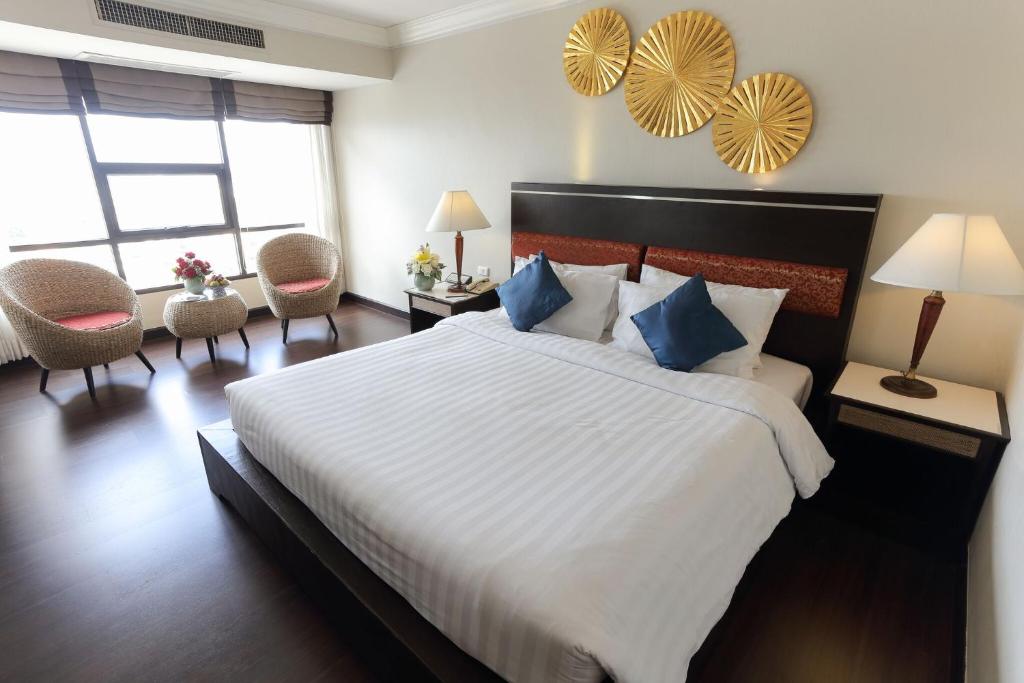 Двухместный (Двухместный номер Делюкс с 1 кроватью или 2 отдельными кроватями) отеля Amora Thapae Hotel Chiang Mai, Чиангмай