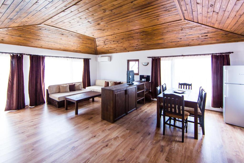 Сьюит (Улучшенный номер-студио), Guest House Ognyanovo