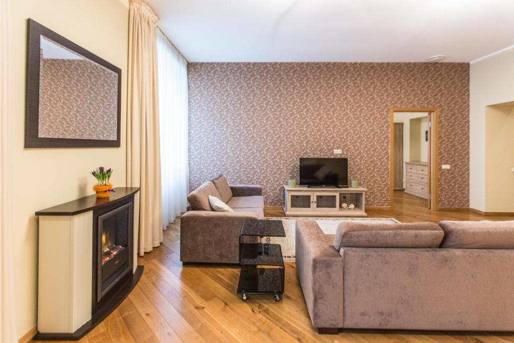 Апартаменты (Апартаменты с 2 спальнями и балконом), Riga Lux Apartments - Ernesta