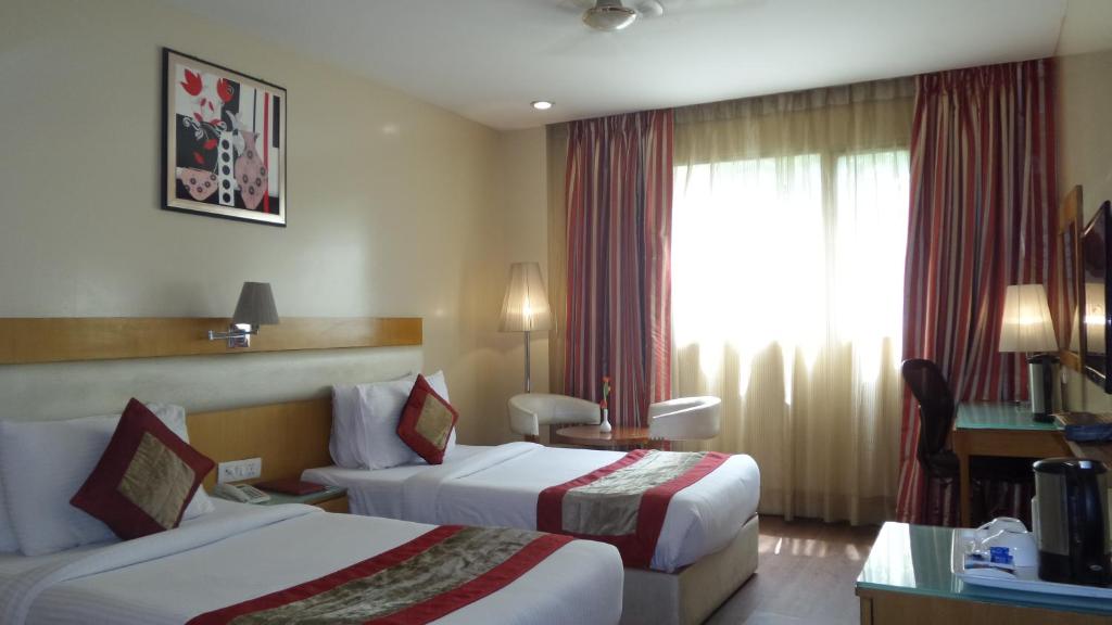 Двухместный (Standard Double or Twin Room with Airport Drop), Airport Hotel Ramhan Palace