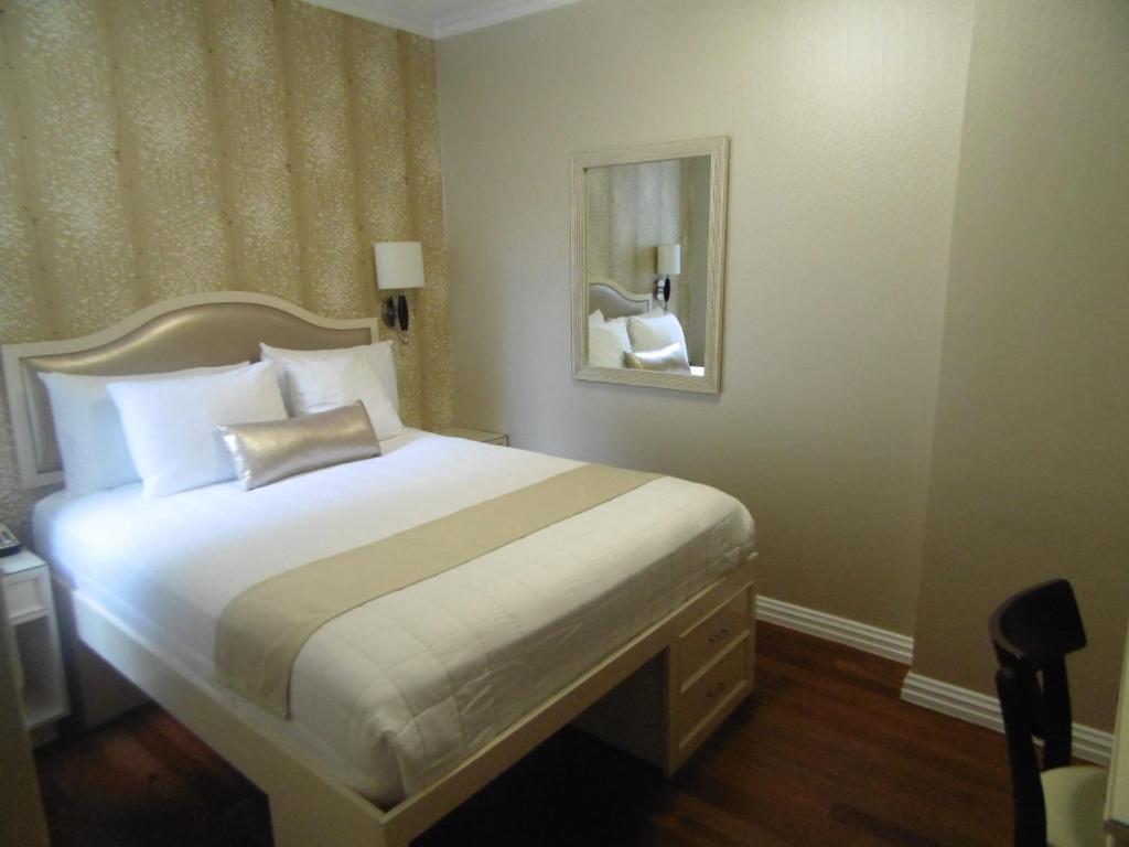 Двухместный (Номер с кроватью размера «queen-size») отеля Belnord Hotel, Нью-Йорк