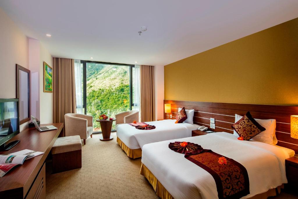 Двухместный (Двухместный номер Делюкс с 1 кроватью или 2 отдельными кроватями) отеля Muong Thanh Grand Nha Trang Hotel, Нячанг