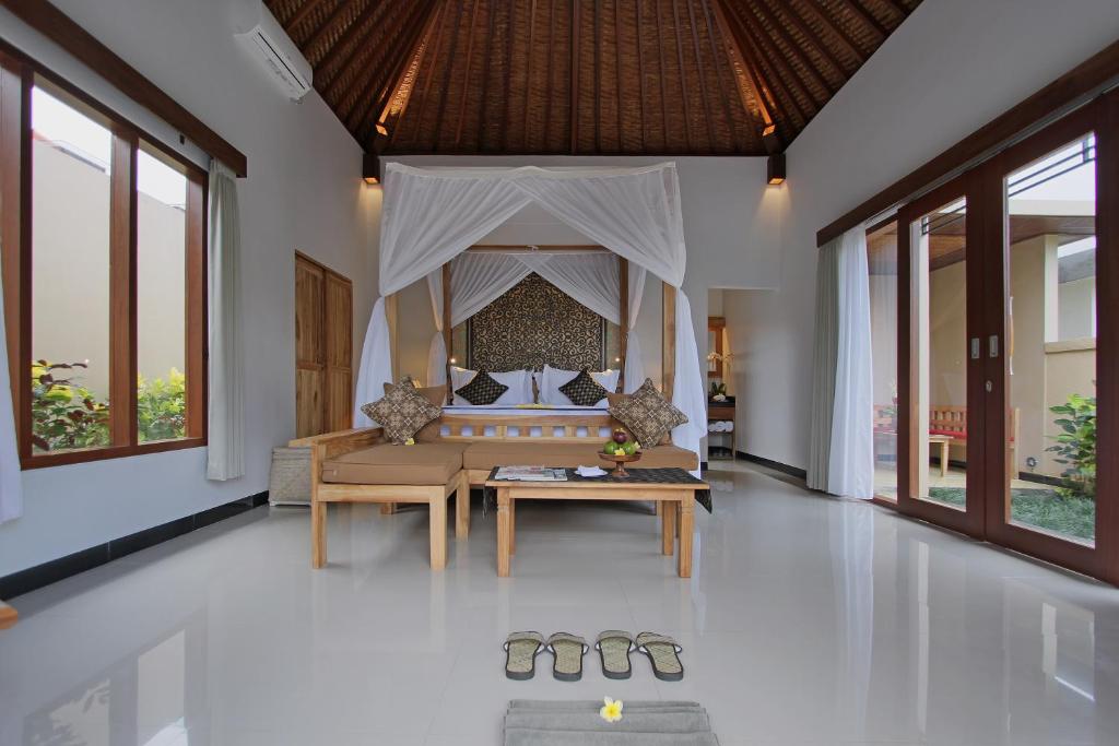 Вилла (Люкс с видом на бассейн), Puri Landu Ubud Luxury Villas