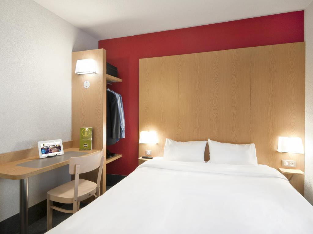 Двухместный (Двухместный номер с 1 кроватью) отеля B&B Hôtel Grenoble Centre Alpexpo, Гренобль