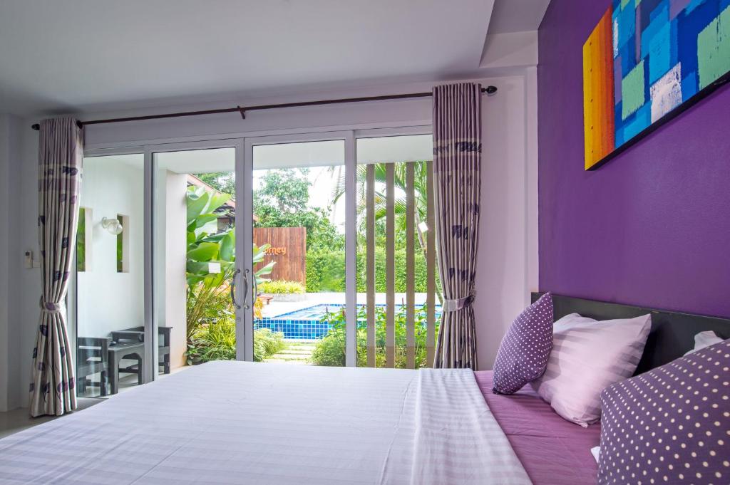 Двухместный (Двухместный номер Делюкс с 1 кроватью, вид на бассейн) курортного отеля The Fong Krabi Resort, Краби