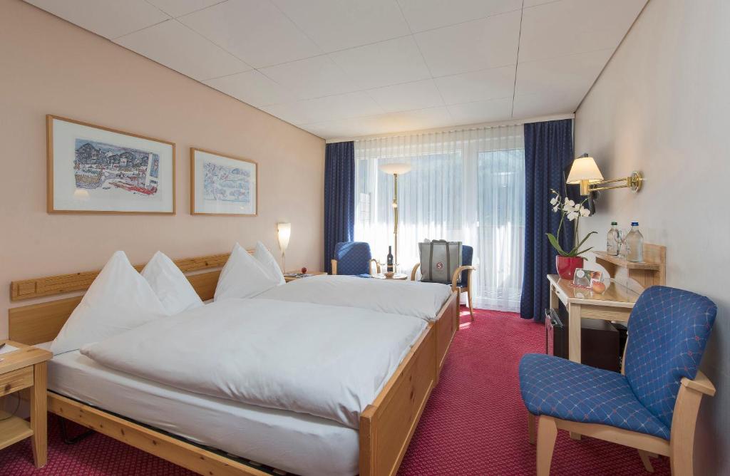 Двухместный (Стандартный двухместный номер с 1 кроватью) отеля Sunstar Alpine Hotel Arosa, Ароза