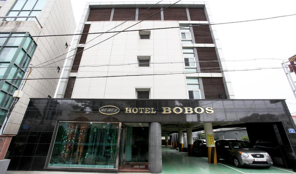 Отель Bobos Hotel, Чеджу