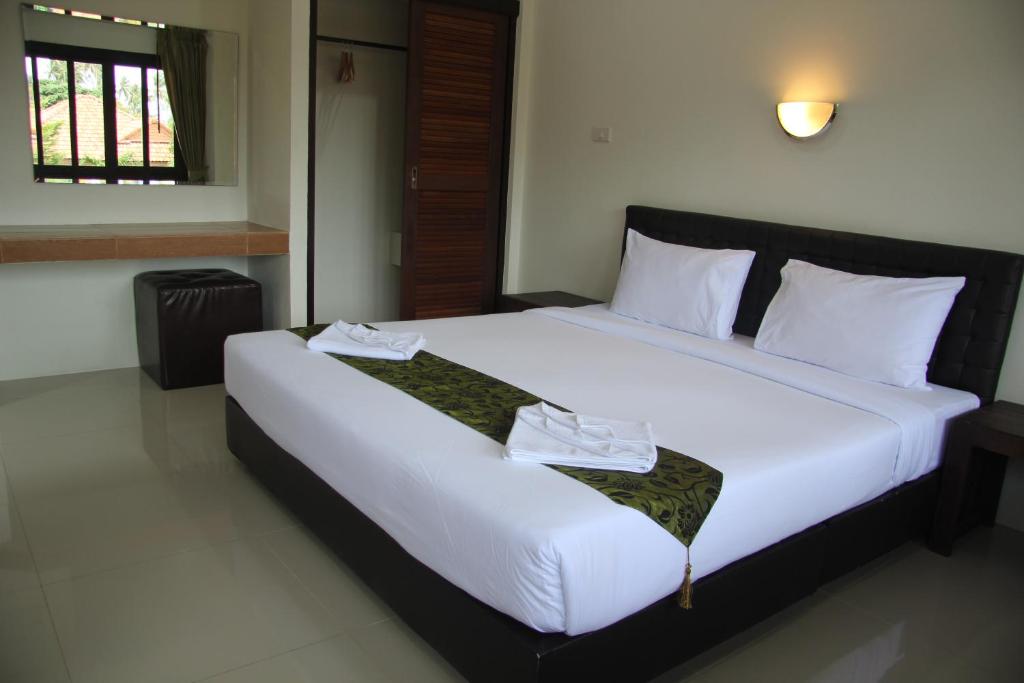 Двухместный (Двухместный номер Делюкс с 1 кроватью или 2 отдельными кроватями) отеля Kanlaya Park, Самуи