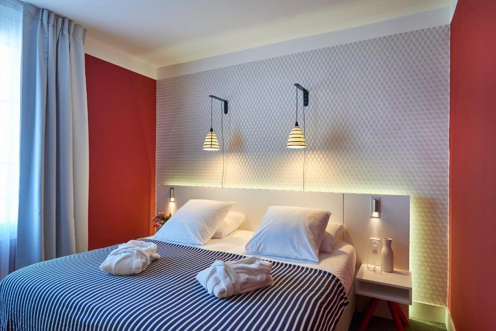 Двухместный (Улучшенный двухместный номер с 1 кроватью) отеля Hotel Mercure Brest Centre Les Voyageurs, Брест (Бретань)