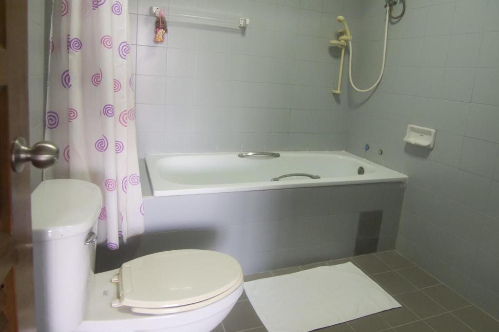 Двухместный (Двухместный номер с 1 кроватью и собственной ванной комнатой) гостевого дома Bo-Yang Guesthouse, Сонгхла