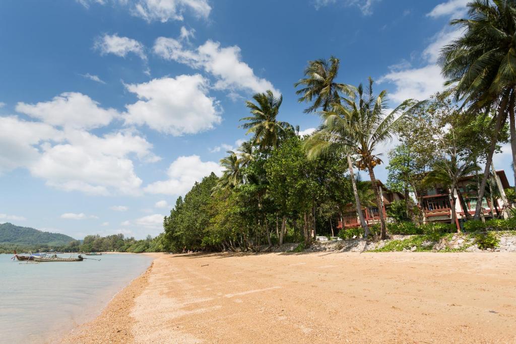 Вилла (Вилла - Рядом с пляжем), Amatapura Beachfront Villa 12