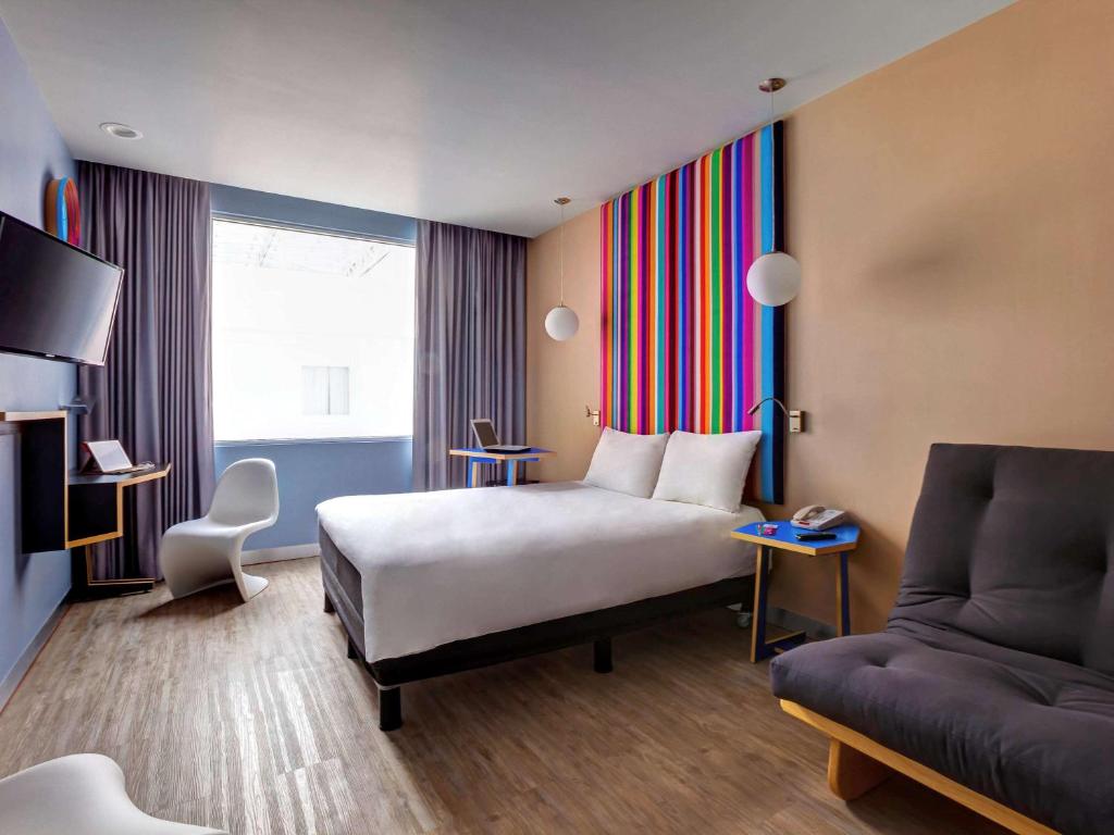 Сьюит (Люкс с 1 двуспальной кроватью и 1 диваном-кроватью), Ibis Styles Mexico Zona Rosa