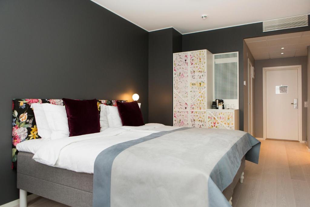 Двухместный (Представительский двухместный номер Делюкс с 1 кроватью или 2 отдельными кроватями) отеля Elite Palace Hotel, Стокгольм