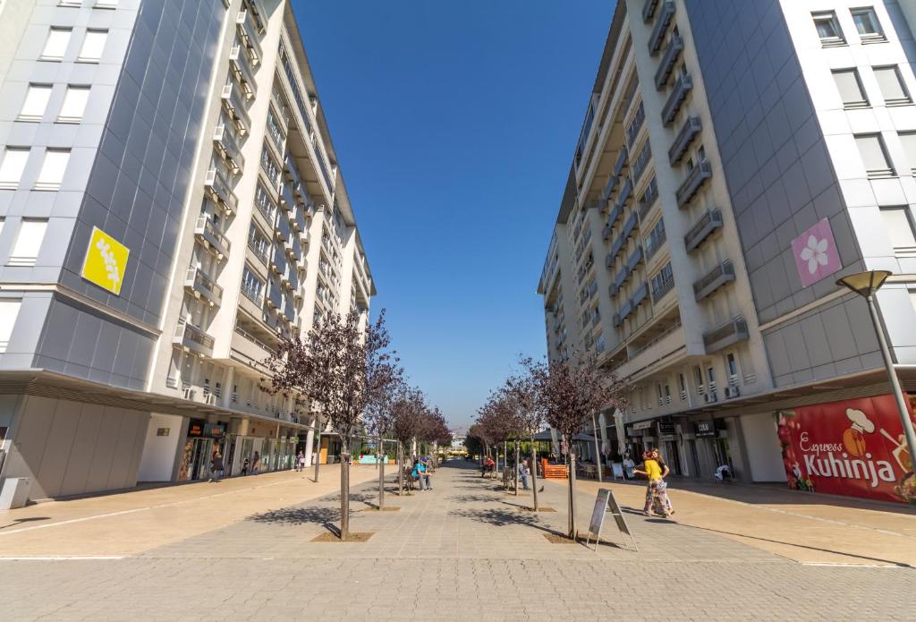 Апартаменты (Апартаменты с 1 спальней и балконом - ул. Jurija Gagarina, 14A), Nevena Belville Apartments