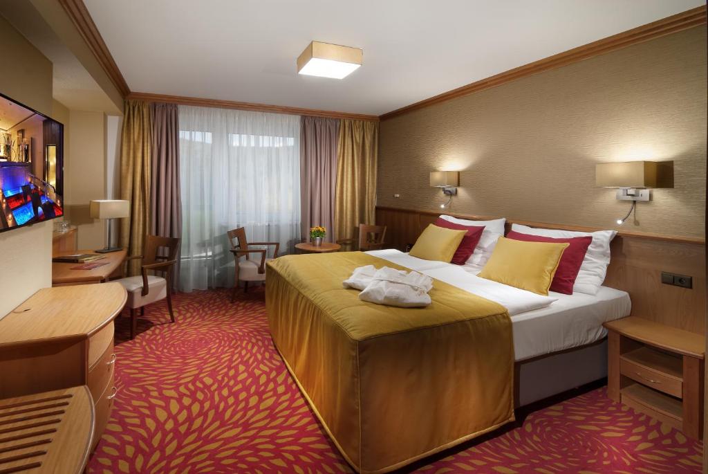 Двухместный (Двухместный номер с 1 кроватью или 2 отдельными кроватями) отеля Harmony Club Hotel, Шпиндлерув Млын