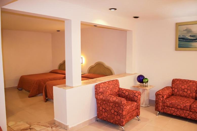 Отель Hotel Posada del Sol Inn, Торреон