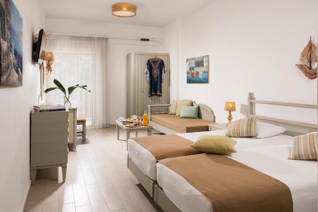 Двухместный (Двухместный номер с 1 кроватью или 2 отдельными кроватями, вид на сад) отеля Almyrida Resort, Алмирида