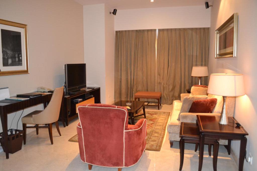 Апартаменты (One-Bedroom Deluxe Apartment with Kitchenette), Oakwood Premier Prestige-UB City