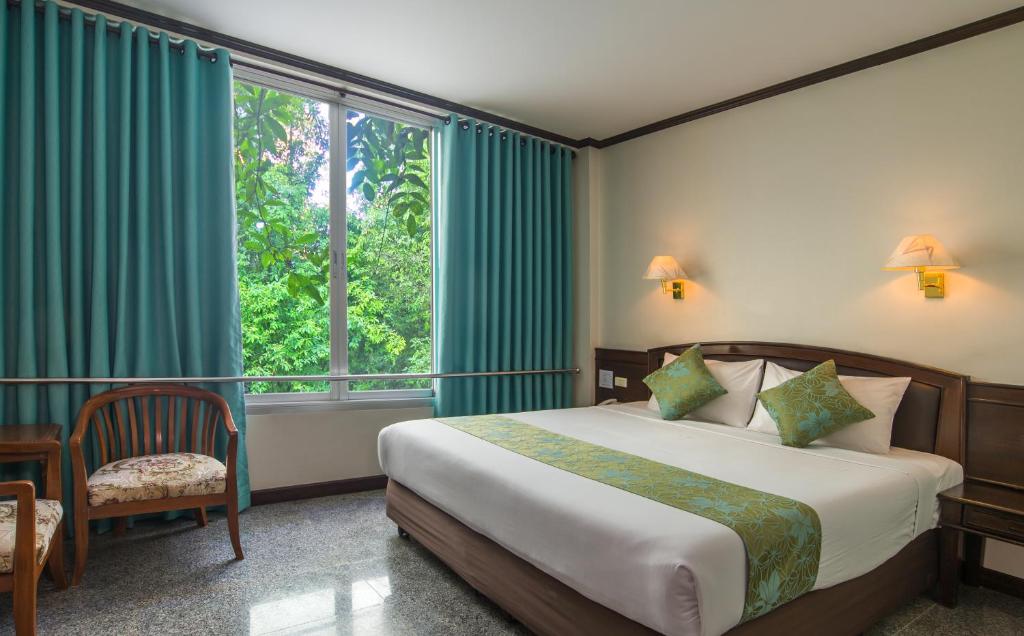 Двухместный (Улучшенный двухместный номер с 1 кроватью или 2 отдельными кроватями) отеля Green House Hotel, Краби