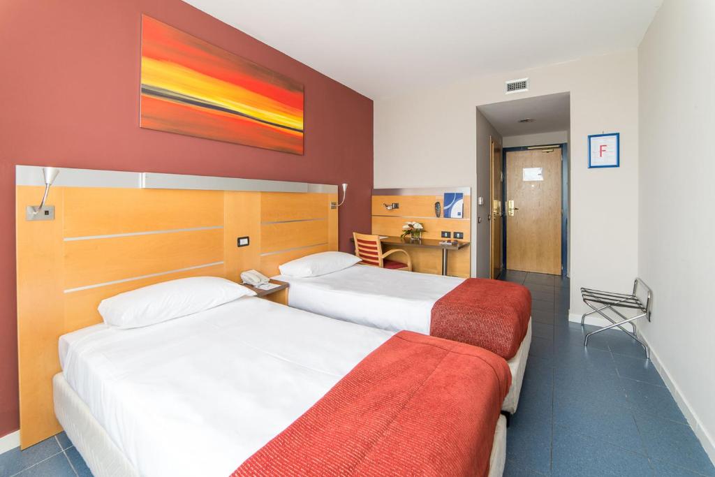 Двухместный (Двухместный номер с 2 отдельными кроватями) отеля Idea Hotel Roma Nomentana, Рим