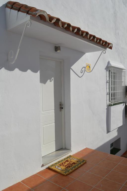 Номер (Дом с 5 спальнями), Cabopino House - Marbella