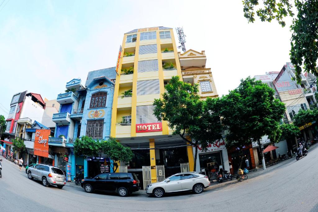 Номер (Общий номер для мужчин и женщин с 8 кроватями) отеля Binh Minh Hotel, Ниньбинь