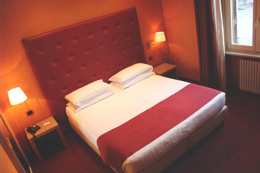 Двухместный (Классический номер с кроватью размера «queen-size») отеля Best Western Hotel Piemontese, Бергамо