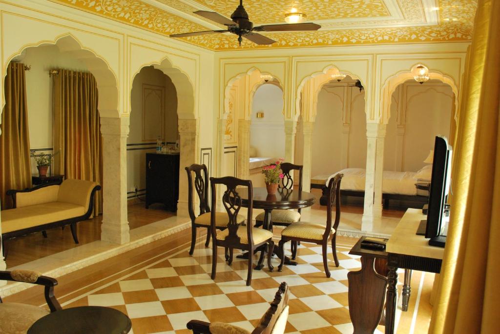 Сьюит (Heritage Premium  Suite), Royal Heritage Haveli