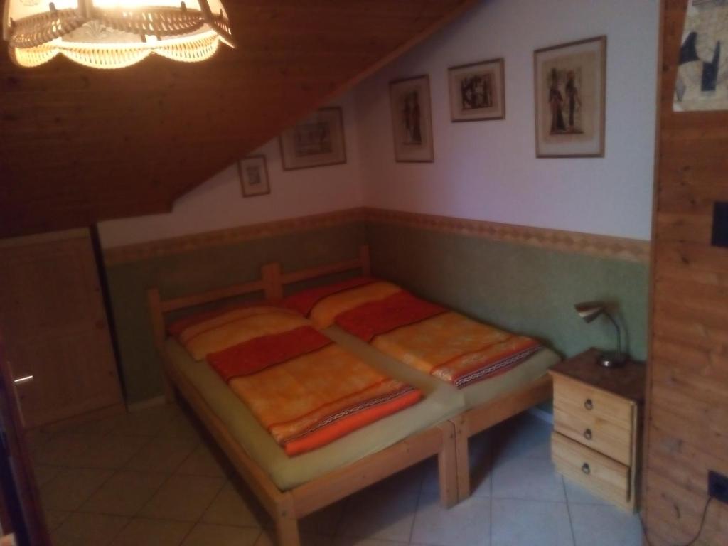 Двухместный (Бюджетный двухместный номер с 1 кроватью или 2 отдельными кроватями) гостевого дома Rita Vendégszobák, Шопрон