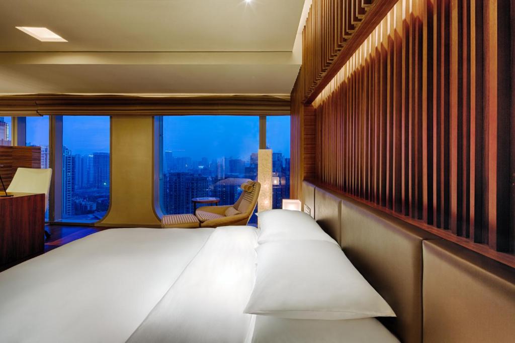 Сьюит (Двухуровневый люкс), Andaz Xintiandi, Shanghai