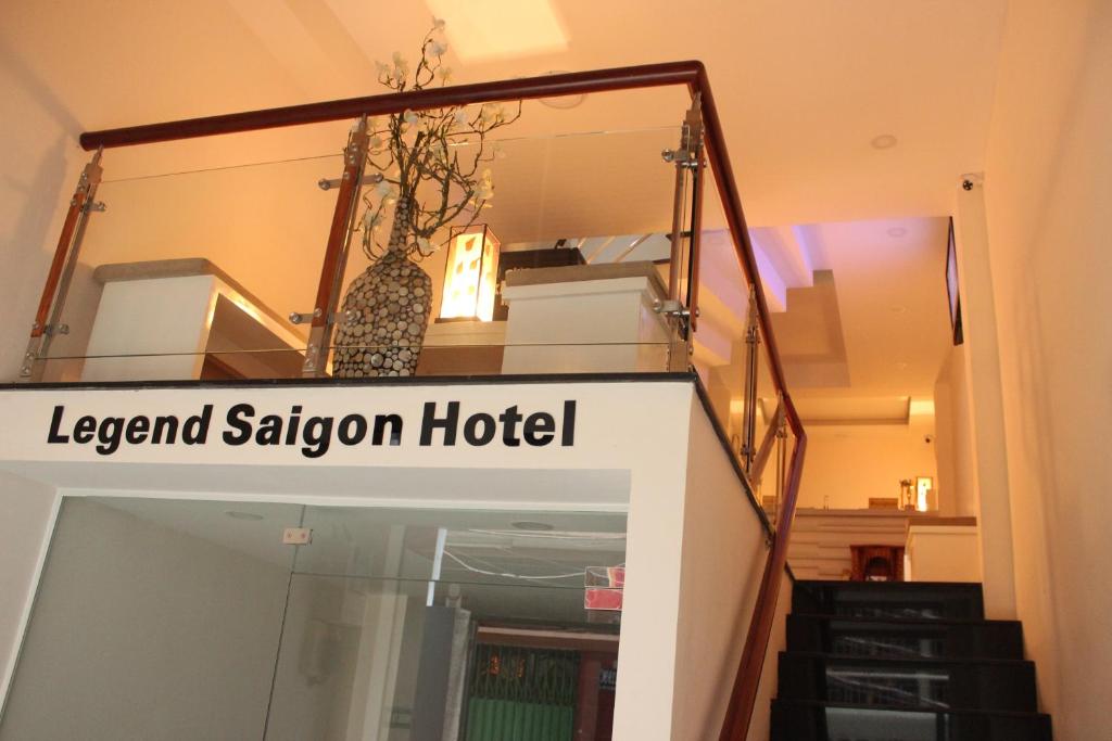 Отель Legend Saigon Hotel, Хошимин
