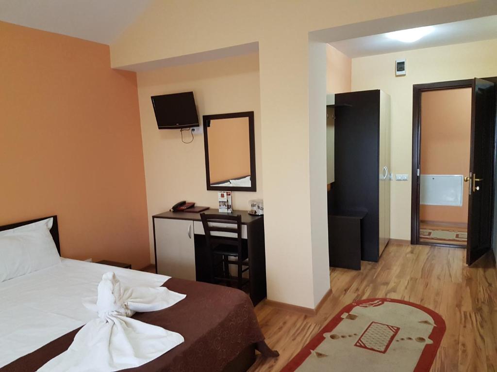 Двухместный (Стандартный двухместный номер с 1 кроватью) мотеля Motel Imperial, Пьятра-Нямц