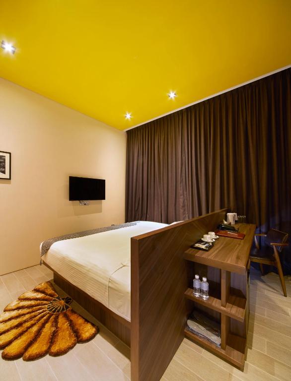 Двухместный (Номер Делюкс с кроватью размера «king-size») отеля Hotel Yan, Сингапур (город)